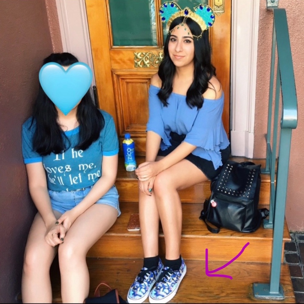LIMITED EDITION Princess Jasmine Vans Sneakers - Picture 6 of 6